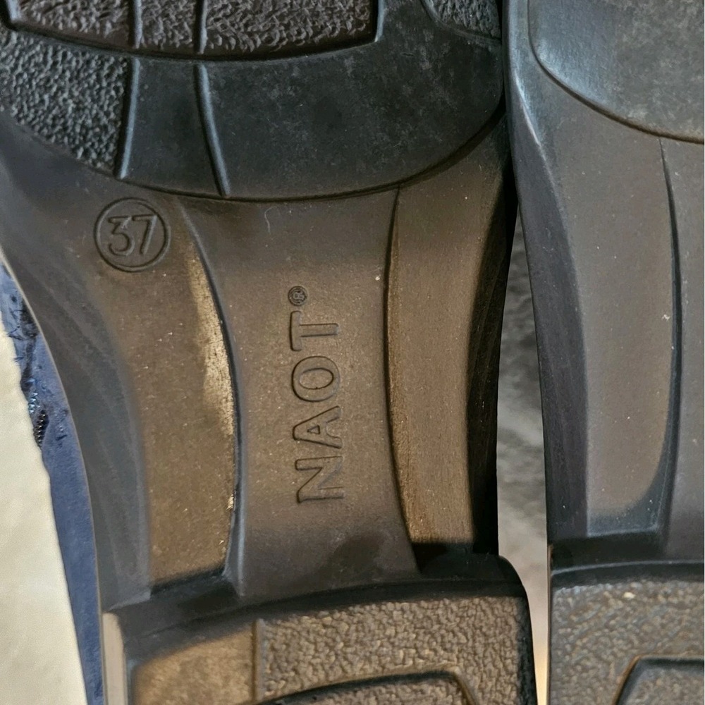 Naot Women's Nefasi Ankle Boots Navy Velvet Nubuck Size 37 USA 6-6.5 - Picture 9 of 10